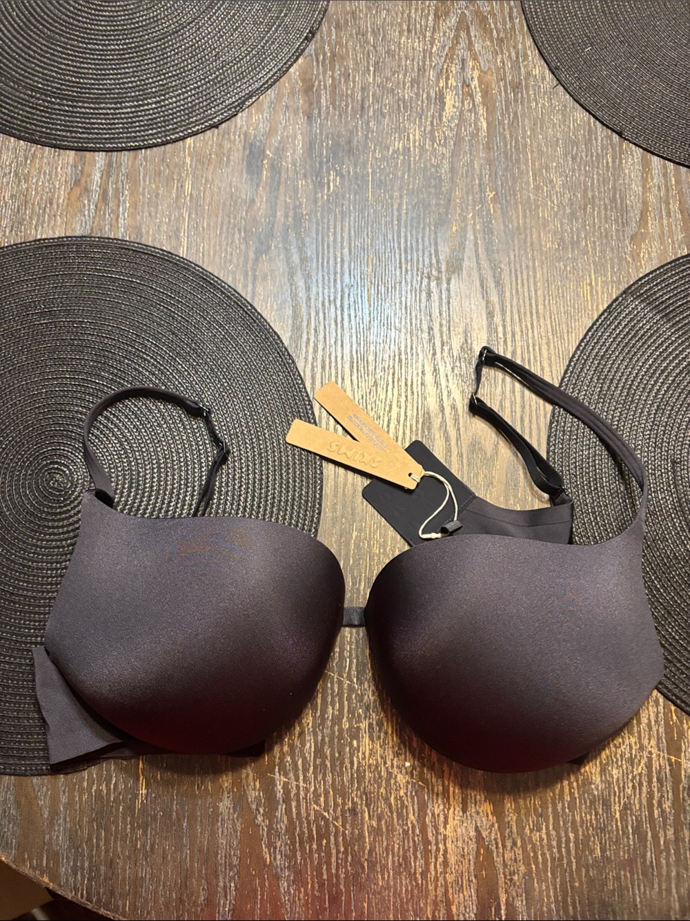 Skims ultimate super push up 36DD onyx Bra - NWT